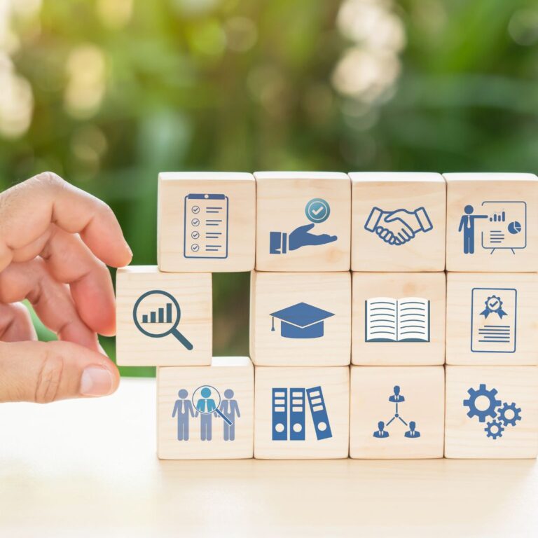 10 Online Marketing Tools Every Small Business Needs to Know About